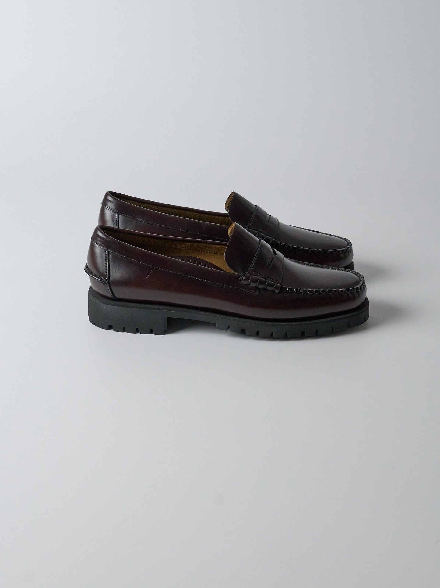 Dan Lug - Brown Burgundy