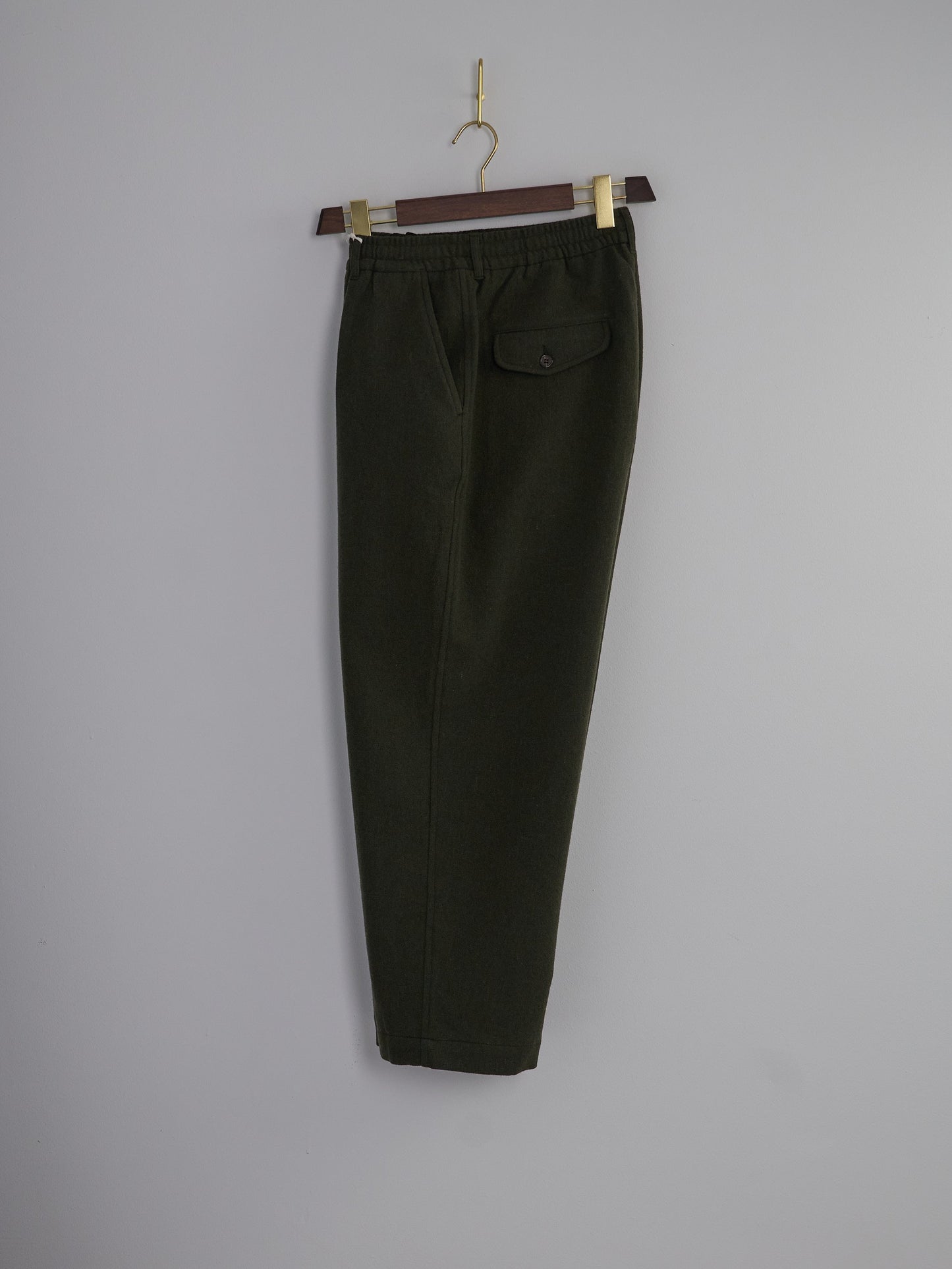Oxford Pant in Olive Recycled Soft Wool