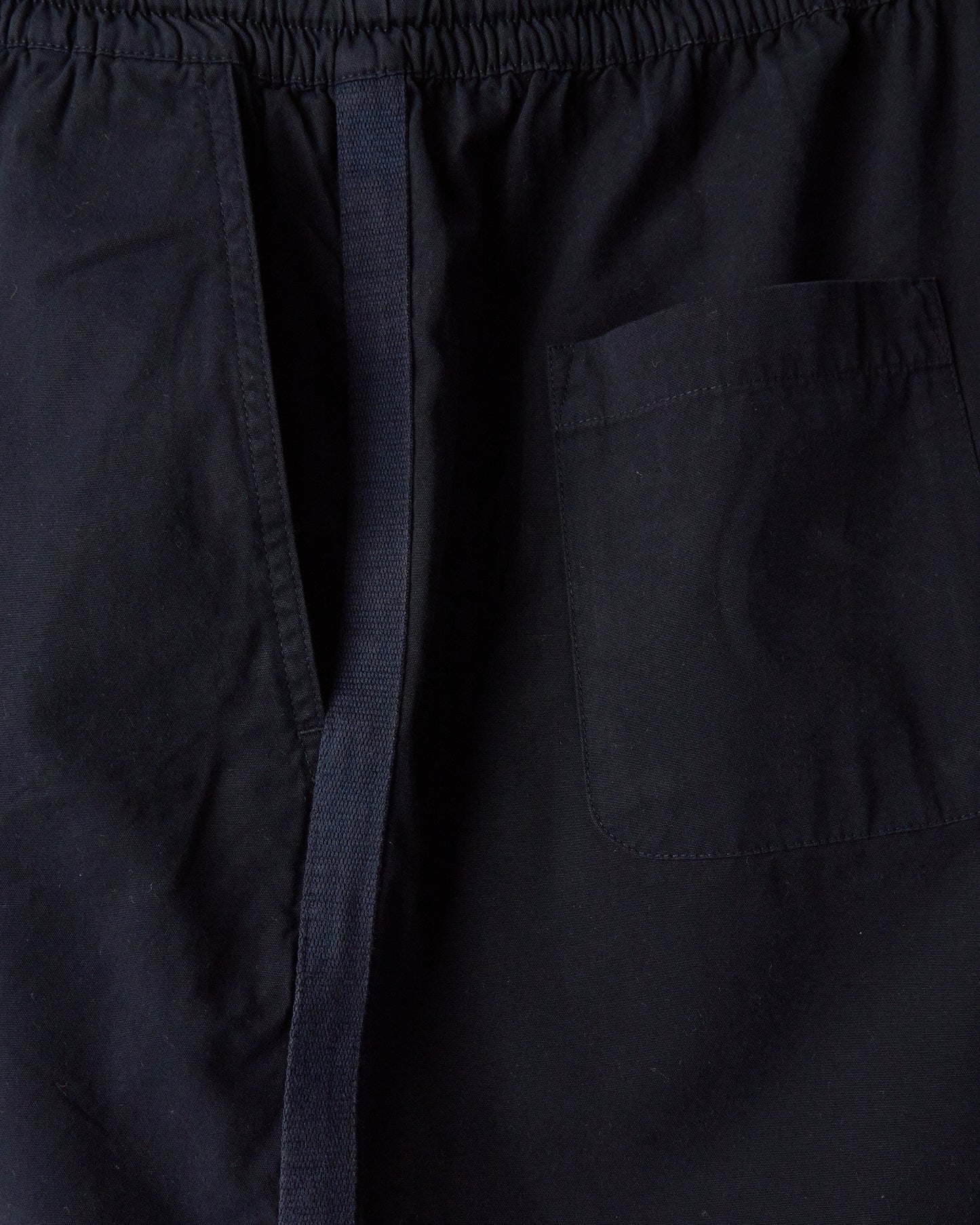 Beach Short in Navy Summer Canvas