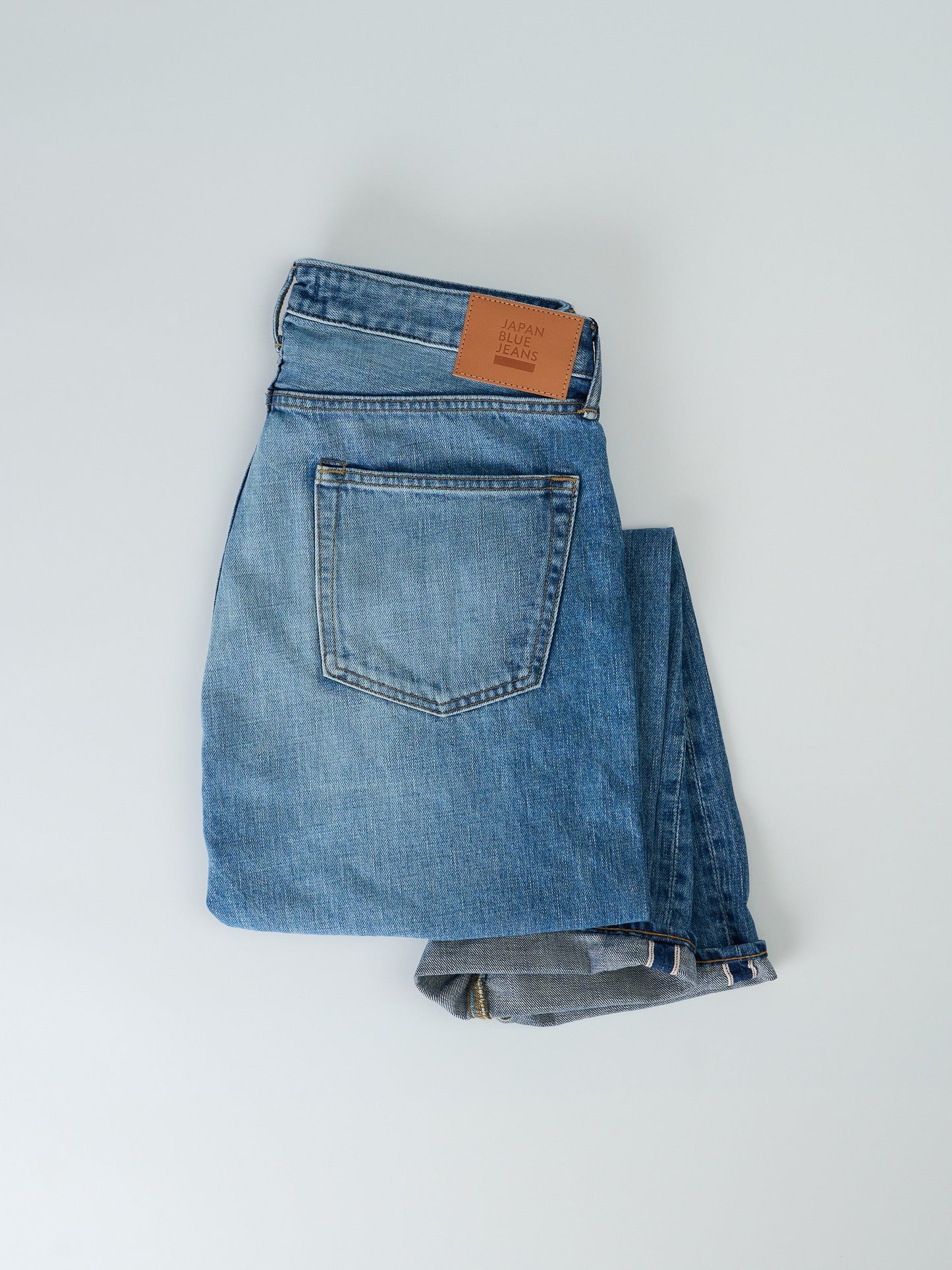 12.5oz Classic Straight Selvedge Jeans (Aging Wash Blue)
