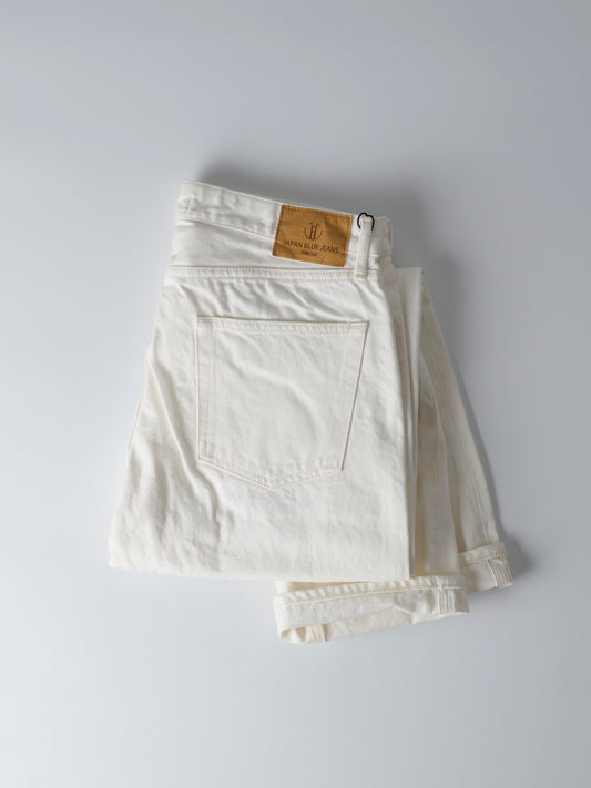 13.5oz White Classic Straight Selvedge Jeans - WHITE