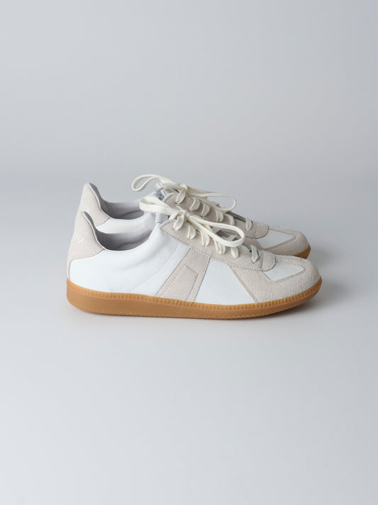 GAT WHITE/TRANSPARENT